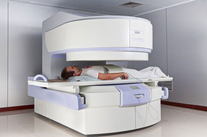 MRI jako metoda diagnozowania osteochondrozy klatki piersiowej