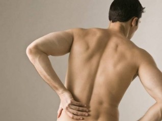 Dlaczego pojawiają się bóle w dole pleców